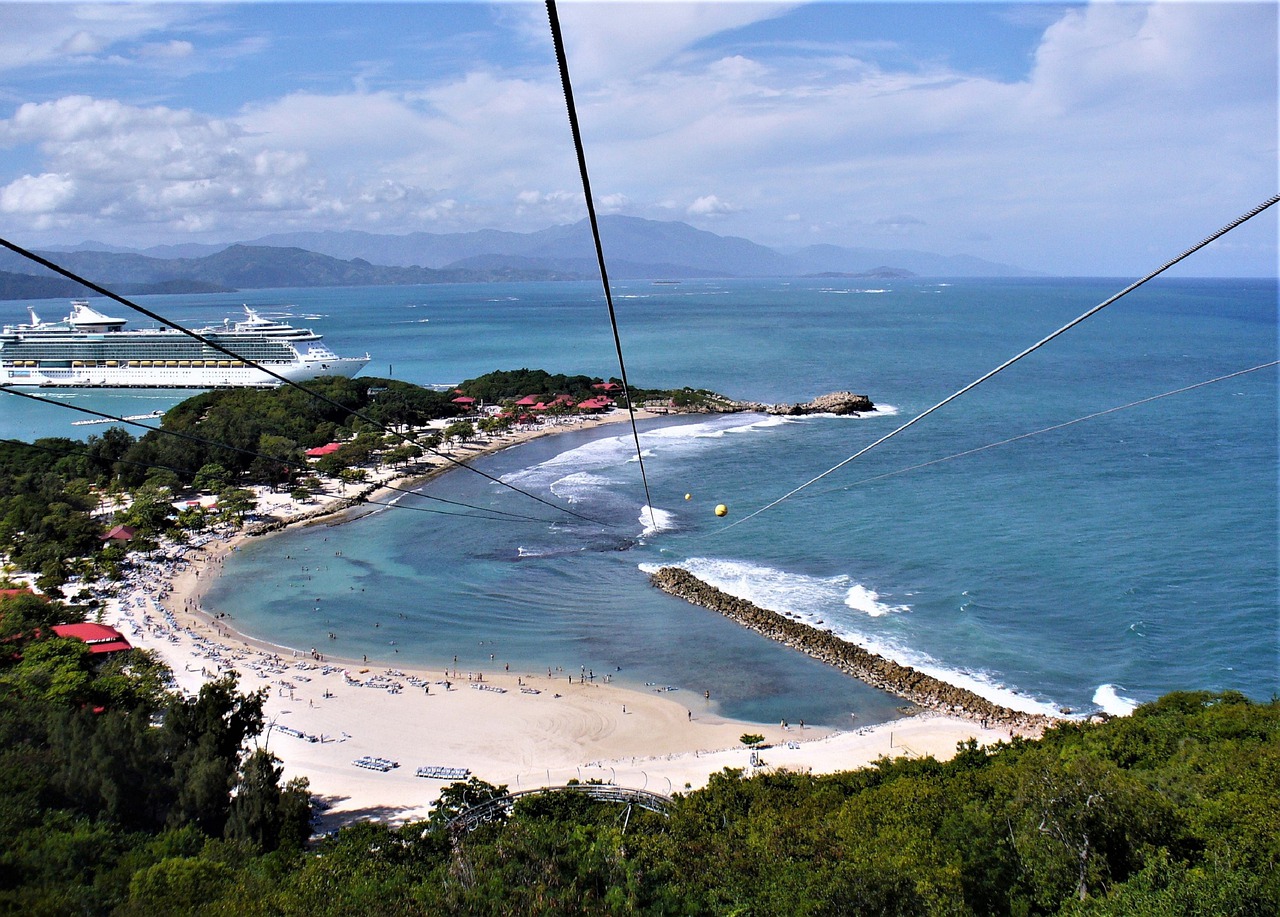 Ziplines to enjoy with the whole family in Maui, Hawaii